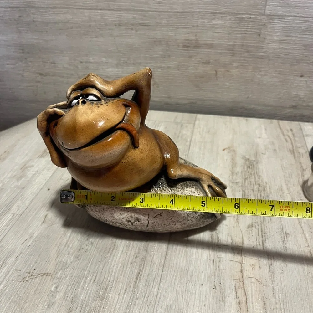 John Raya Beasties of the‎ Kingdom BROWN FLEETFOOT FROG Resin Figurine Retired
